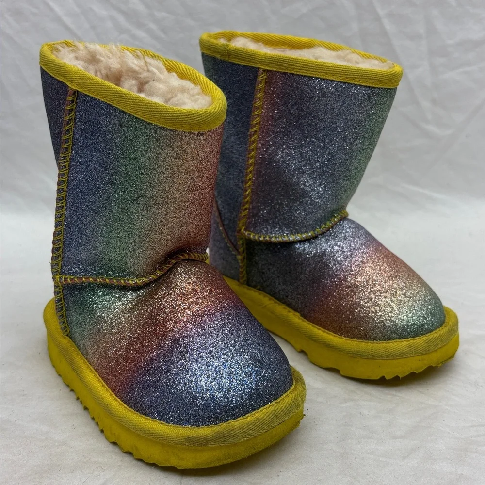 Ugg Sparkle Rainbow Kids Winter Boots with Yellow Trim for baby SZ 6